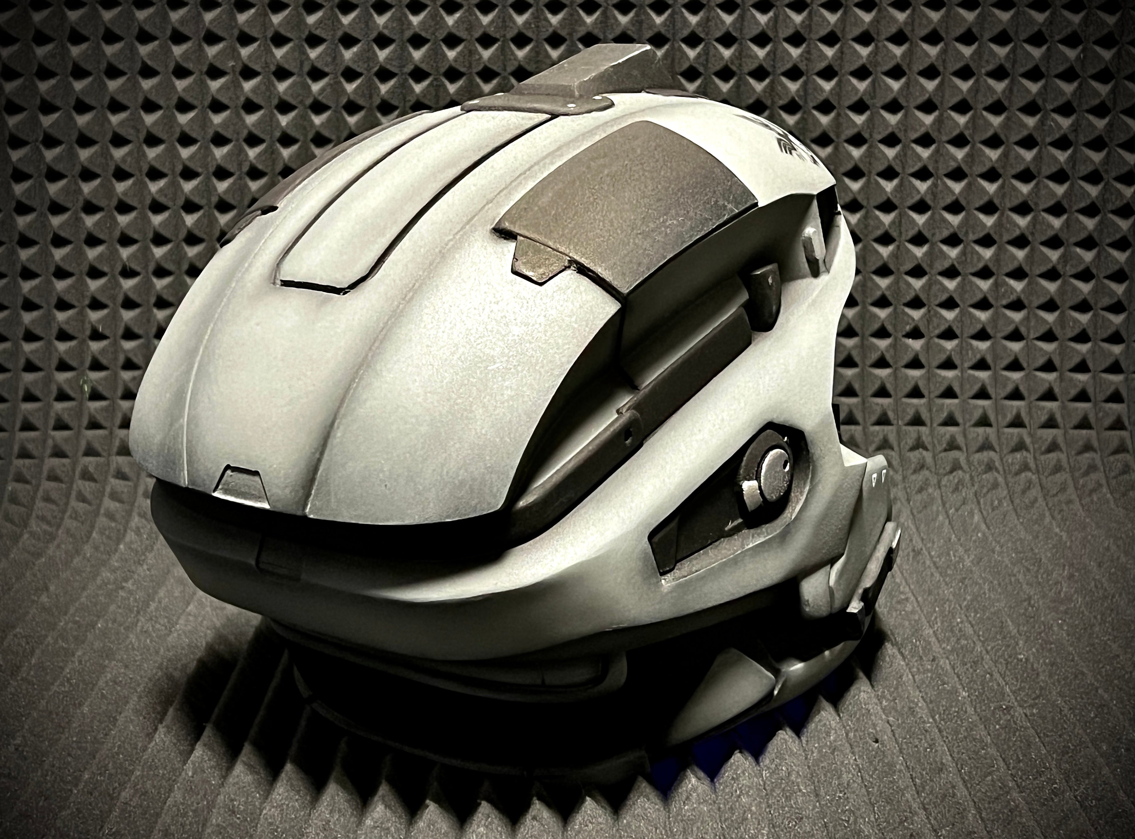 Operator helmet from Halo for Cosplay and Airsoft