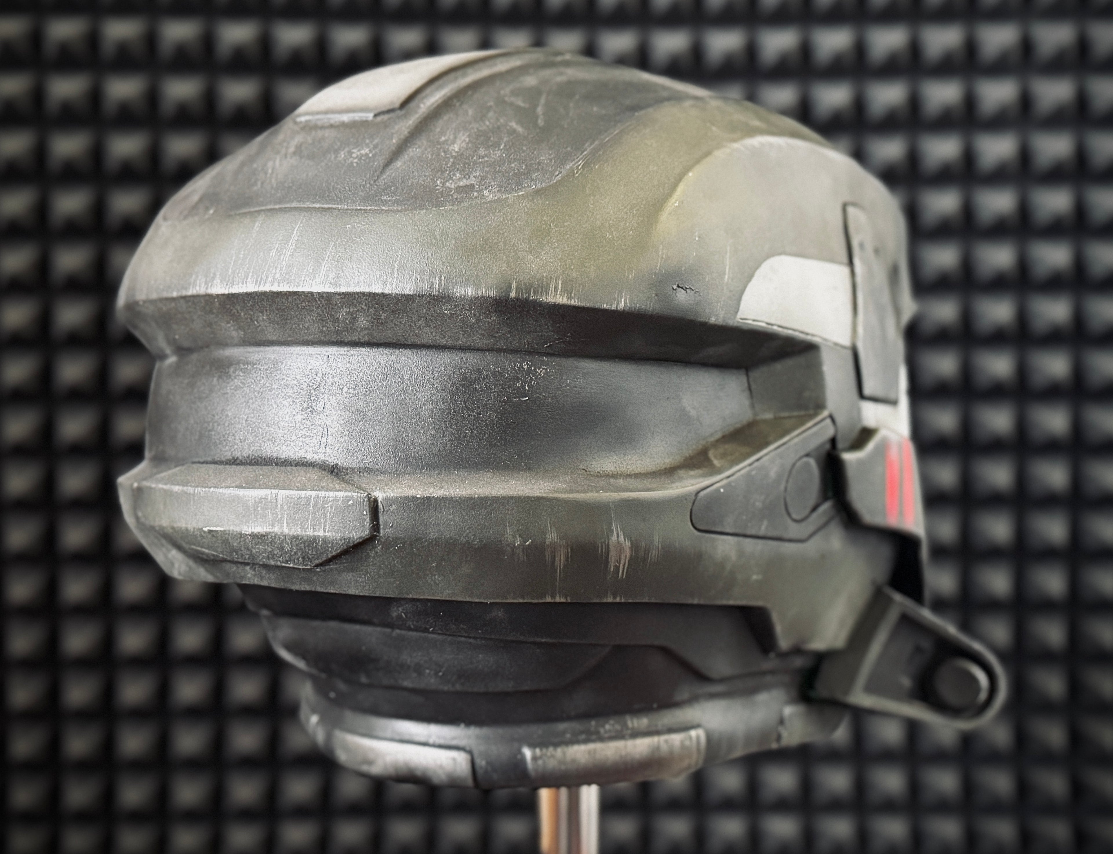 EOD helmet from Halo for Cosplay and Airsoft