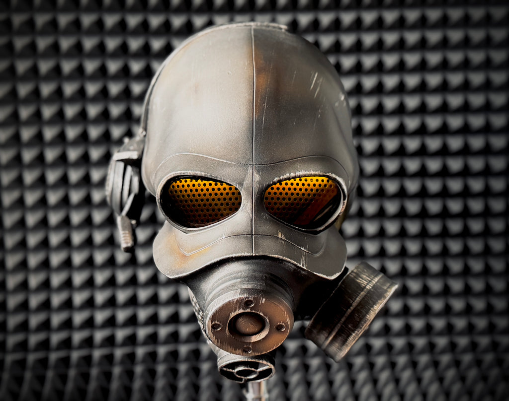 Combine helmet from Half-Life 2 for Cosplay and Airsoft
