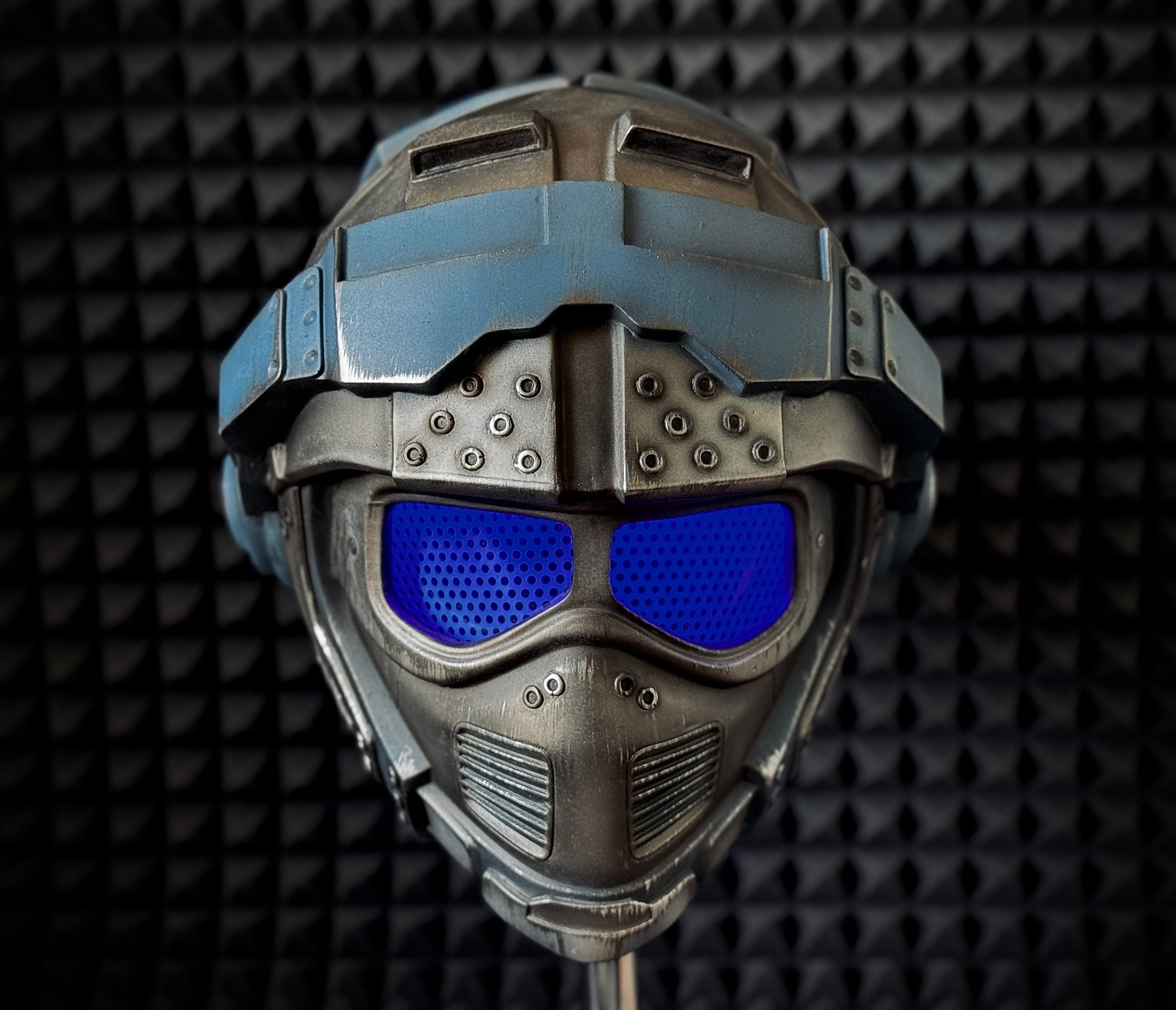 Benjamin Carmine helmet from Gears of War for Cosplay and Airsoft