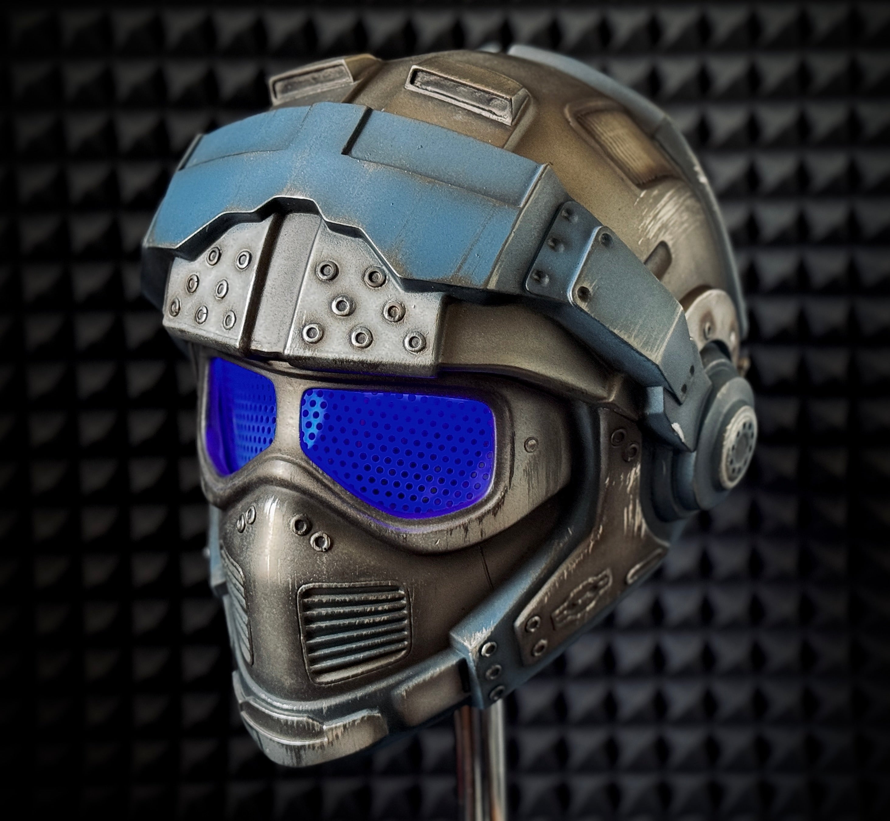 Benjamin Carmine helmet from Gears of War for Cosplay and Airsoft