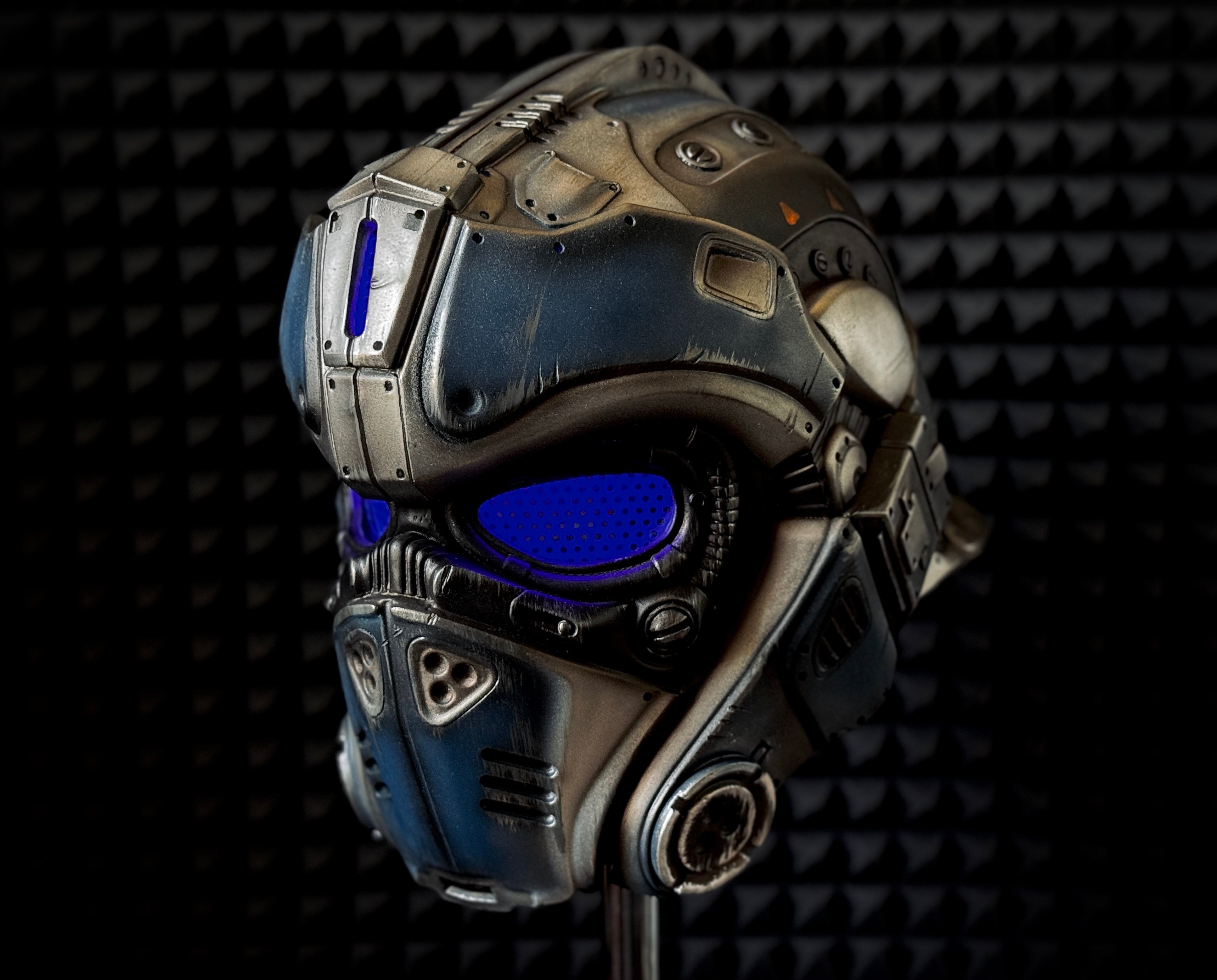 Clayton Carmine helmet from Gears of War for Cosplay and Airsoft