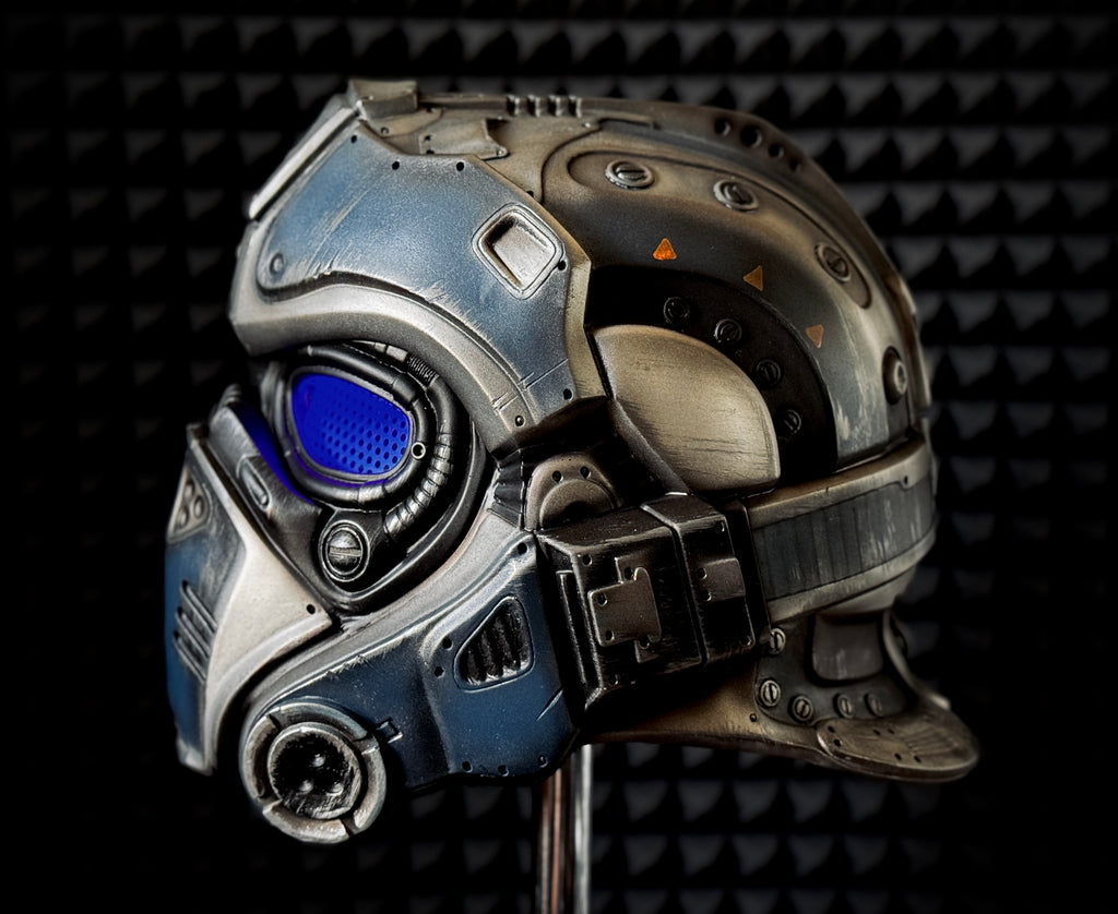 Clayton Carmine helmet from Gears of War for Cosplay and Airsoft